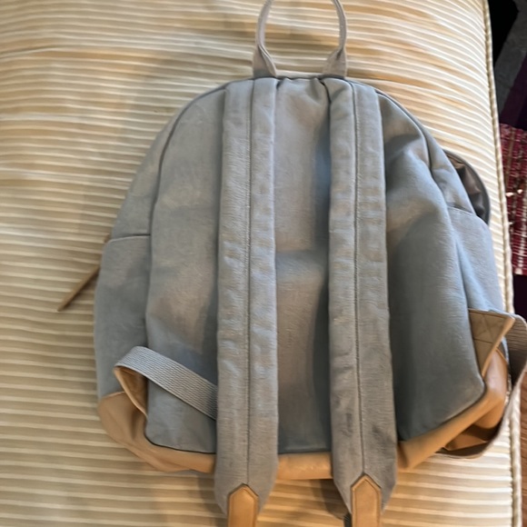 Universal Thread Backpack - Picture 9 of 9